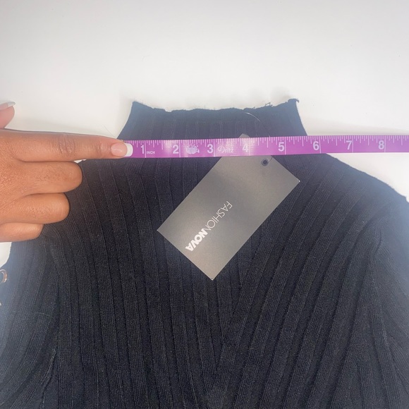 FASHIONNOVA - Picture 4 of 10